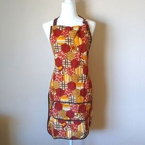 1960s Vintage Dunmoy Irish Linen Bib Apron with Patchwork Print